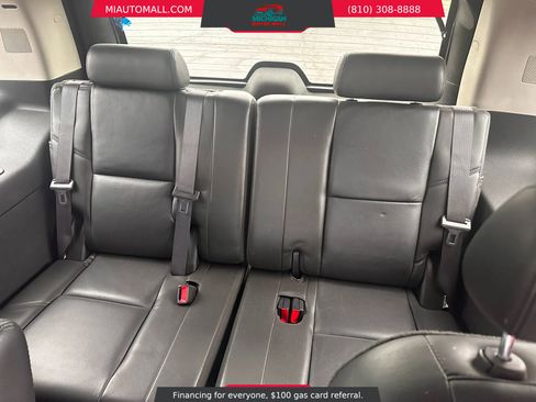 Used 2008 Cadillac Escalade AWD image 30