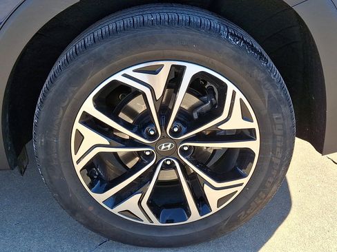 Used 2020 Hyundai Santa Fe Limited image 28