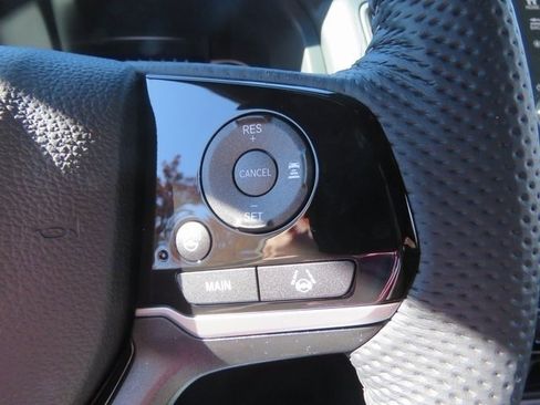 Used 2023 Honda Passport Elite image 19