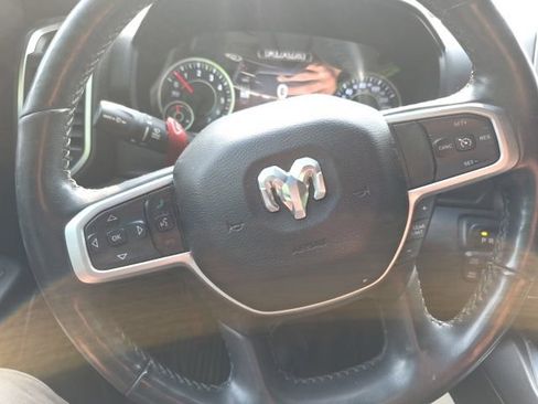 Used 2019 RAM 1500 Big Horn AWD/4WD image 15
