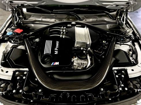 Used 2017 BMW M4 Coupe w/ Executive Package image 36