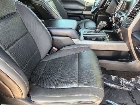 Used 2019 Ford F150 Raptor w/ Equipment Group 802A Luxury AWD/4WD image 5