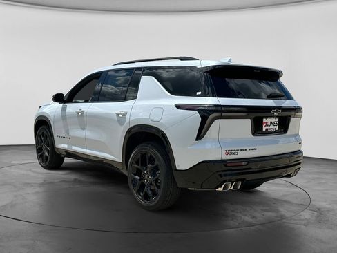 New 2026 Chevrolet Traverse RS w/ LPO, Floor Liner Package AWD/4WD image 5