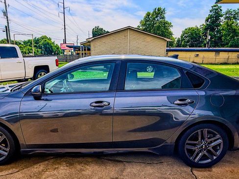 Used 2021 Kia Forte GT-Line w/ GT-Line Premium Package FWD image 8
