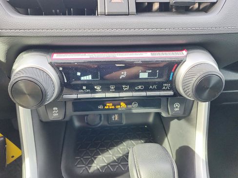 Used 2024 Toyota RAV4 LE image 16