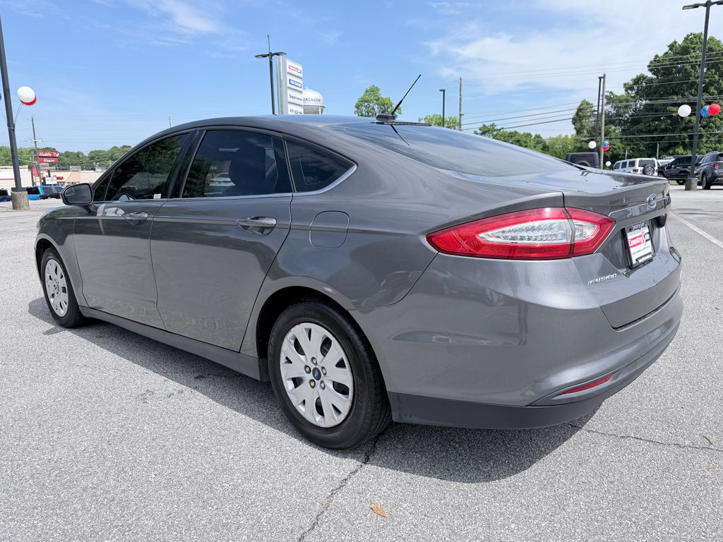 Used 2014 Ford Fusion S FWD image 7