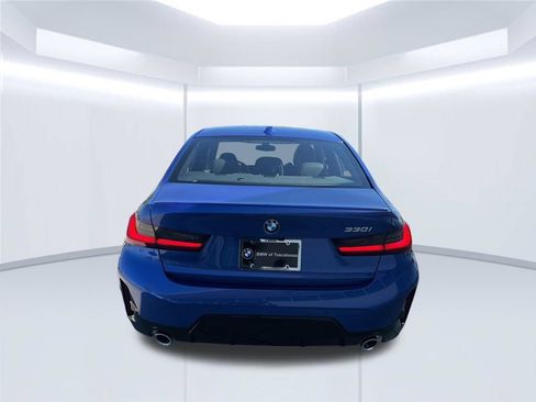 New 2026 BMW 330i Sedan w/ M Sport Package RWD image 5