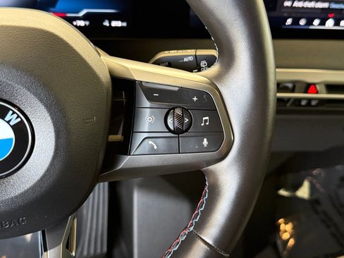 Used 2025 BMW iX M60 image 30
