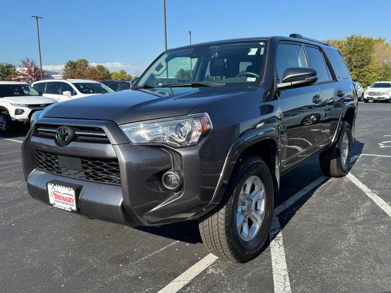 Used 2023 Toyota 4Runner SR5 Premium w/ Moonroof Package AWD/4WD image 8