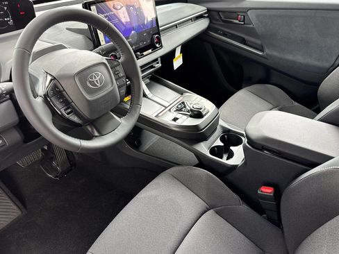 New 2026 Toyota C-HR AWD/4WD image 10
