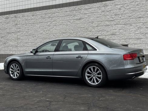 Used 2011 Audi A8 L 4.2 image 2