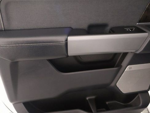 Used 2024 Ford F250 Lariat w/ Lariat Ultimate Package image 18