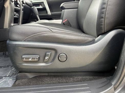 Used 2023 Toyota 4Runner SR5 Premium w/ Moonroof Package image 15