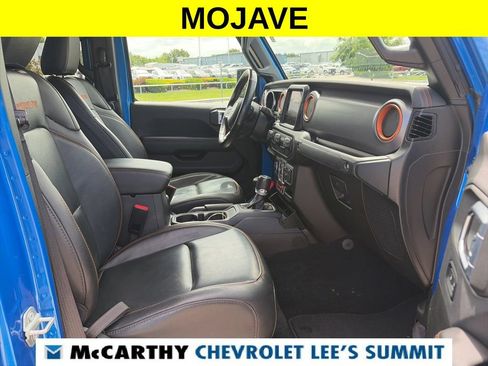 Used 2023 Jeep Gladiator Mojave AWD/4WD image 31