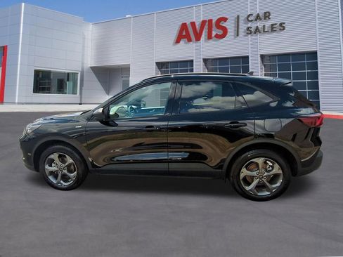 Used 2025 Ford Escape ST-Line image 10