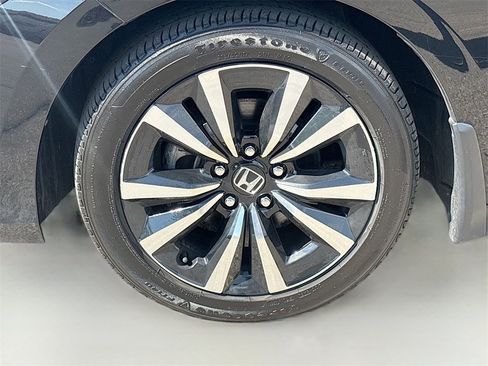 Used 2022 Honda Civic EX image 30