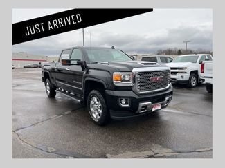 Used 2017 GMC Sierra 3500 Denali w/ Duramax Plus Package video 1