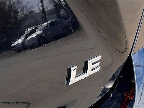 New 2026 Toyota Camry LE w/ Convenience Package FWD image 15