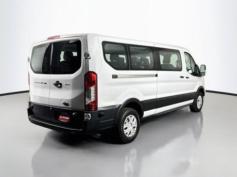 Used 2024 Ford Transit 350 XLT RWD image 5