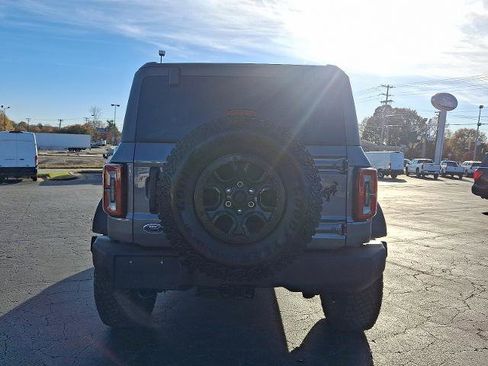 Certified 2023 Ford Bronco Wildtrak image 5