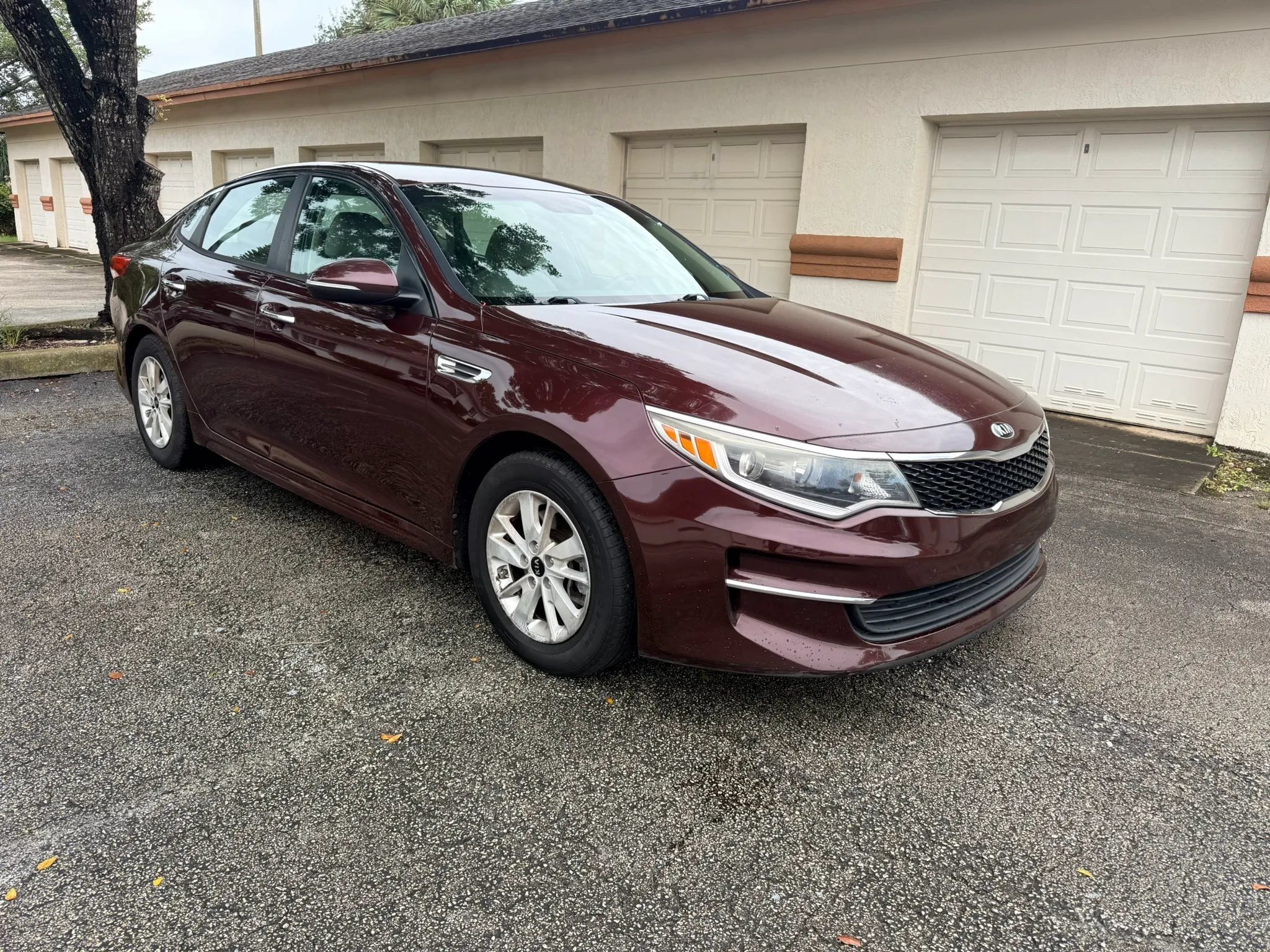 Used 2018 Kia Optima LX w/ Convenience Package FWD image 1