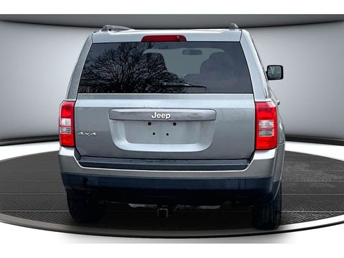 Used 2013 Jeep Patriot Sport w/ PWR Value Group AWD/4WD image 5