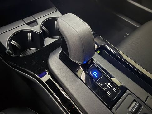 New 2026 Toyota Prius Plug-In Hybrid FWD image 20