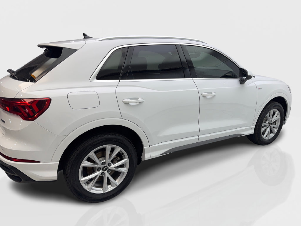 Used 2025 Audi Q3 2.0T Premium AWD/4WD image 15