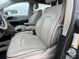 Used 2017 Chrysler Pacifica Limited w/ UConnect Theater Package image 6