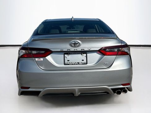 Used 2023 Toyota Camry SE image 4