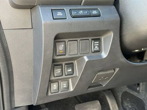 Certified 2023 Nissan Frontier PRO-4X w/ Pro Convenience Package AWD/4WD image 11
