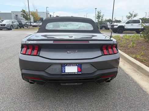 Used 2024 Ford Mustang GT Premium RWD image 13