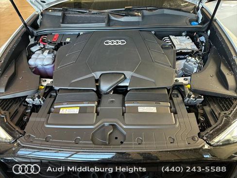 Used 2026 Audi Q8 Premium Plus AWD/4WD image 26