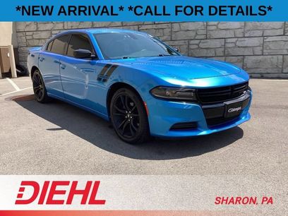 Used 2018 Dodge Charger SXT w/ Blacktop Package
