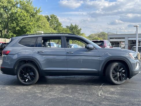 New 2026 Volkswagen Atlas SE AWD/4WD image 4