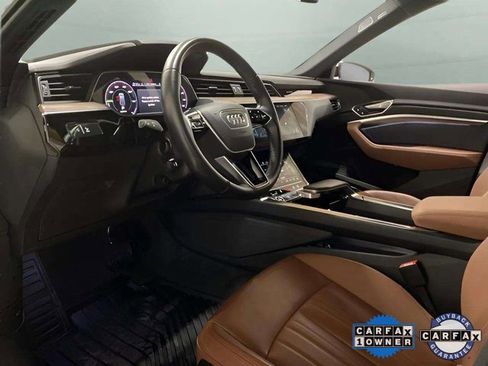 Used 2022 Audi e-tron Premium Plus w/ Premium Plus Package image 67