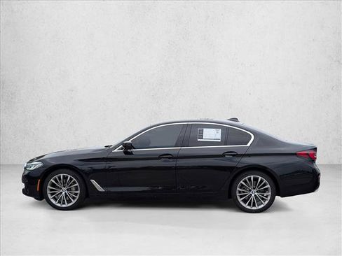 Used 2023 BMW 530i w/ Premium Package RWD image 9