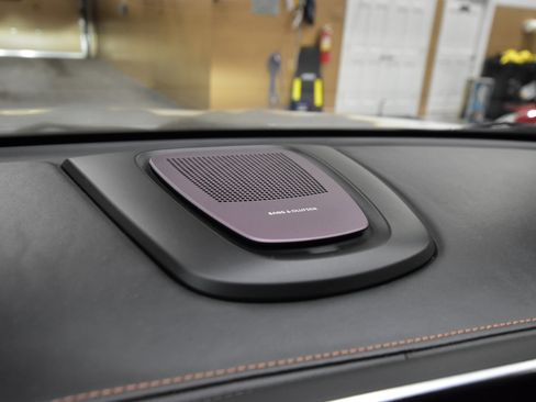 Used 2016 BMW X5 M image 30