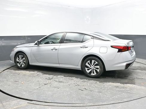 Used 2021 Nissan Altima 2.5 S image 4