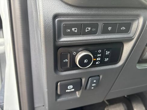 Used 2024 Ford F150 Raptor AWD/4WD image 7