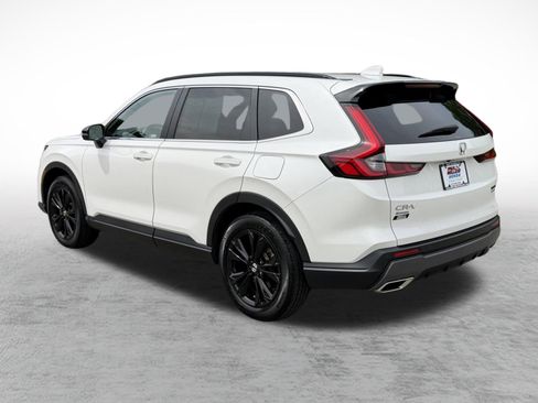 Used 2024 Honda CR-V Sport Touring image 4