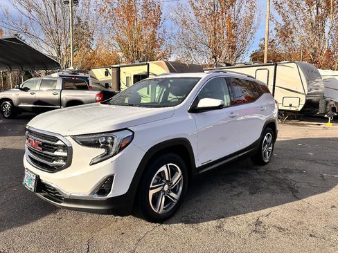 Used 2019 GMC Terrain SLT image 8