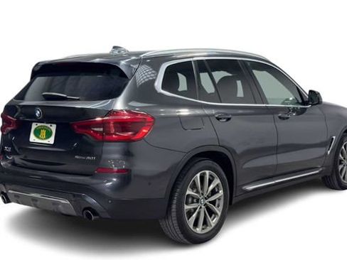 Used 2019 BMW X3 sDrive30i w/ Premium Package RWD image 2