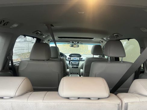 Used 2012 Honda Odyssey EX-L image 12