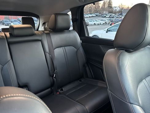 Used 2025 MAZDA CX-90 3.3 Turbo w/ Preferred Package image 37