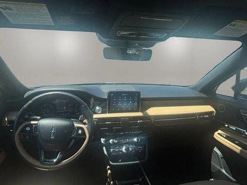 Used 2020 Lincoln Corsair Reserve FWD image 24