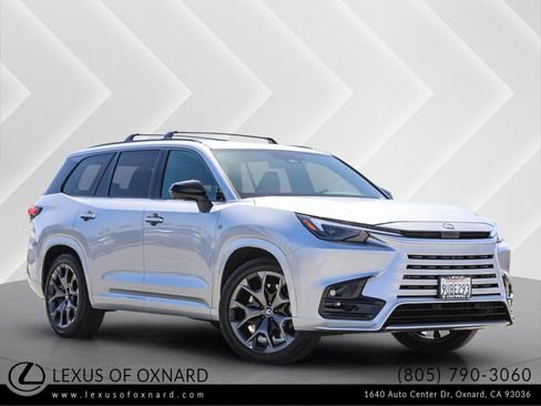 Used 2025 Lexus TX 500h AWD w/ Technology Package image 1