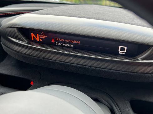 Used 2022 McLaren 720S Performance RWD image 21