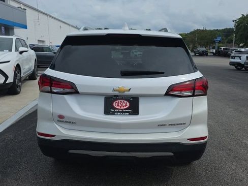 Used 2024 Chevrolet Equinox Premier AWD/4WD image 3