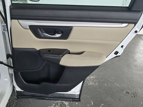 Used 2019 Honda CR-V LX image 16